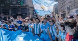 Argentina panigyrismoi