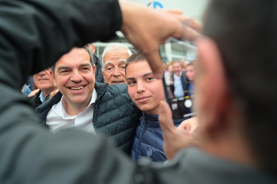 Tsipras elefsina (1)