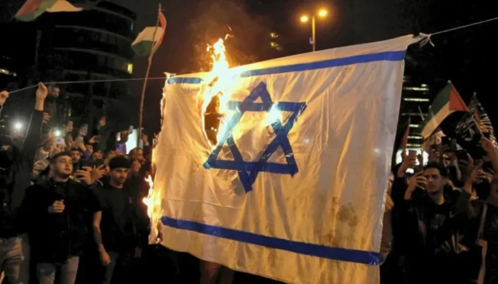 Israel flag burnt